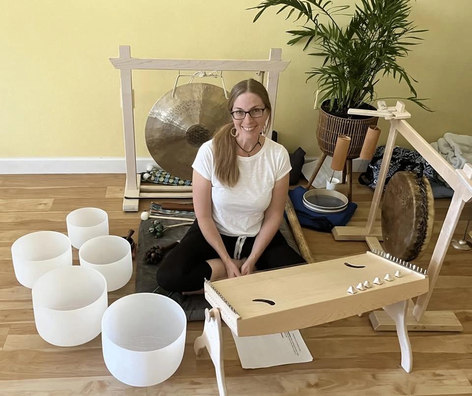 Good Vibrations: Using Peaceful Sounds for Yoga, Meditation, and Personal Wellness