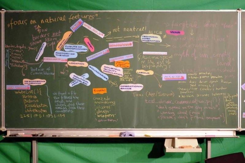 Workshop eeefff: Škola algoritmické solidarity: lze zakódovat kolonialismus?