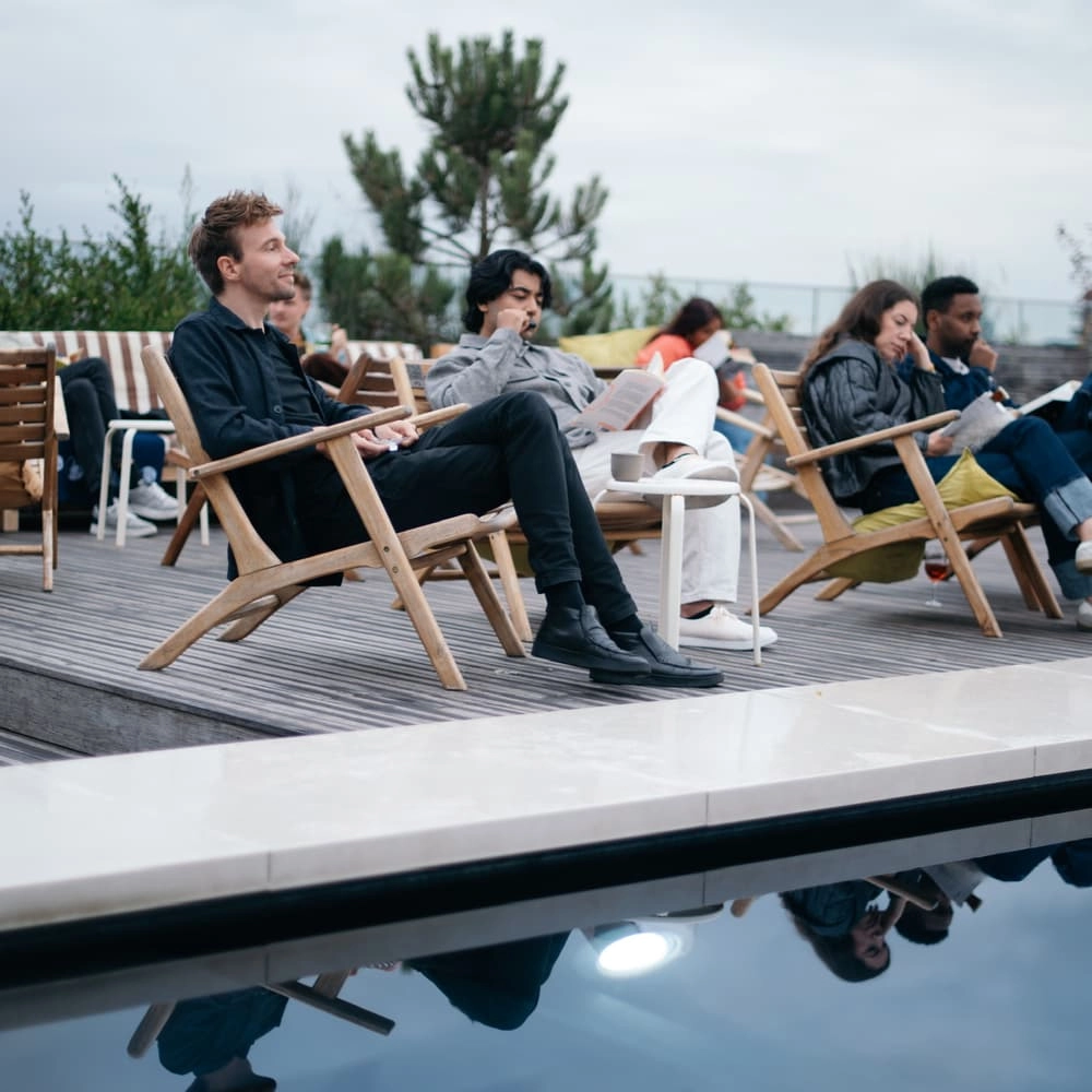 Offline Rooftop, Poolside & Sauna Hangout ✨ | Stretch & Fold