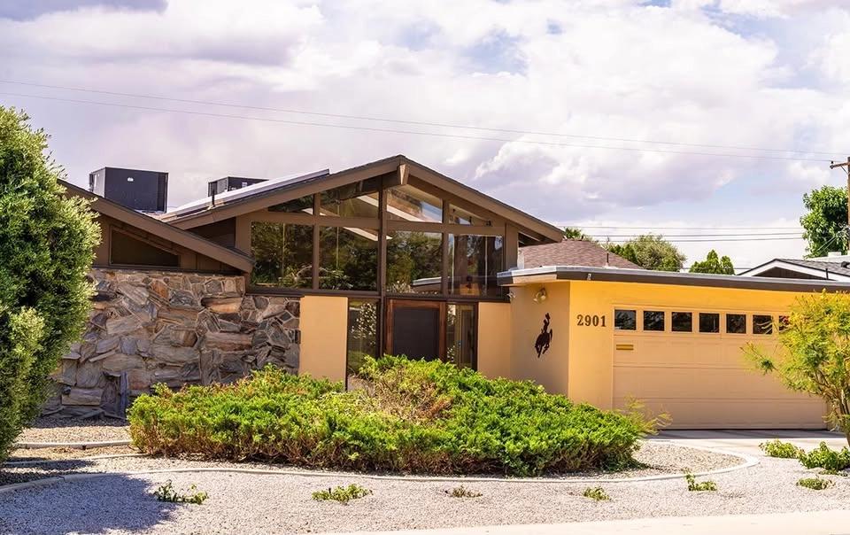 McNeil Estates: A Sunset Sip & Stroll