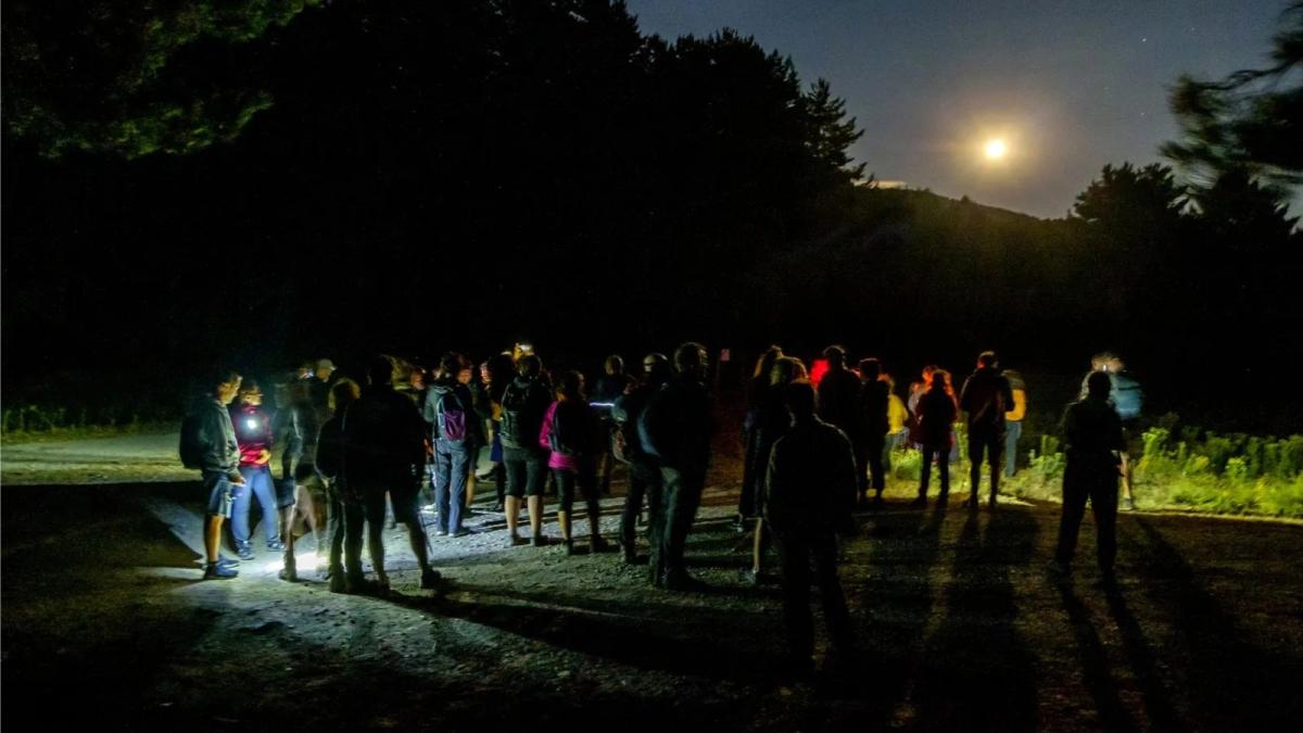 S 27: Semi nocturna con luna llena, opcional pernocta en refugio de montaña.