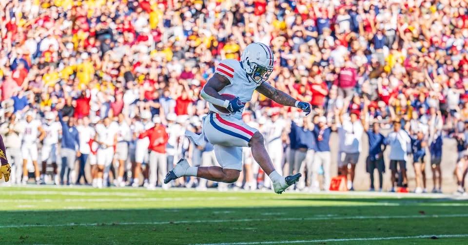 Cincinnati Bearcats at Arizona Wildcats Football