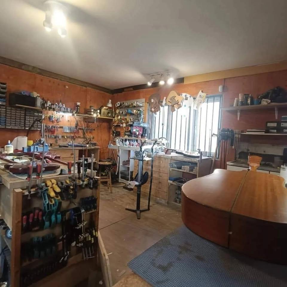 Guitar Setup Workshop