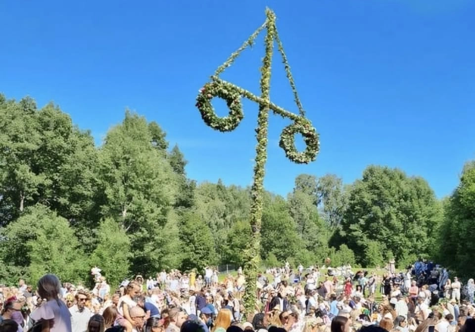 Midsommar i Brunnsparken 2026