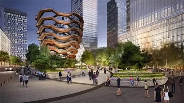 High Line & Hudson Yards Spring Walk (50 & Over Social Stroll)