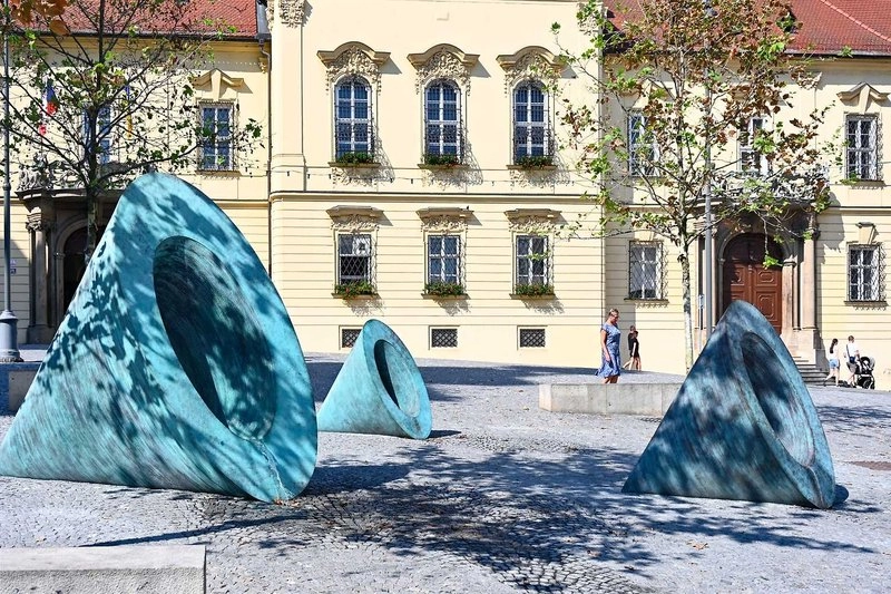 Sochařská díla ve veřejném prostoru