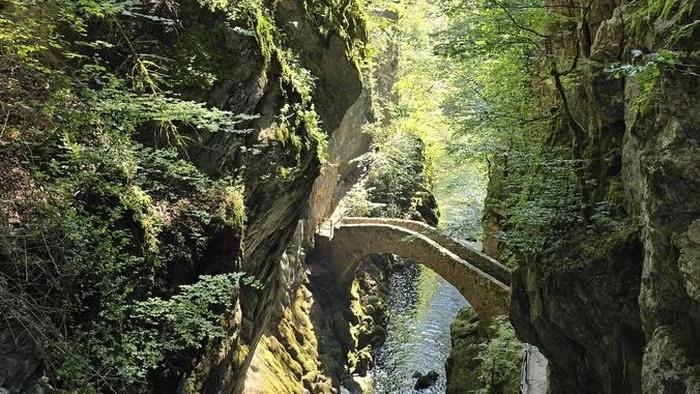 Areuse Gorge Neuchâtel (T1)