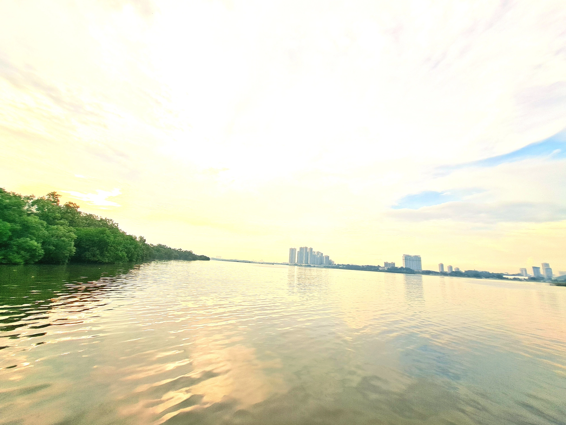 Kranji coast and dinner with live music 🤩🚶🎶