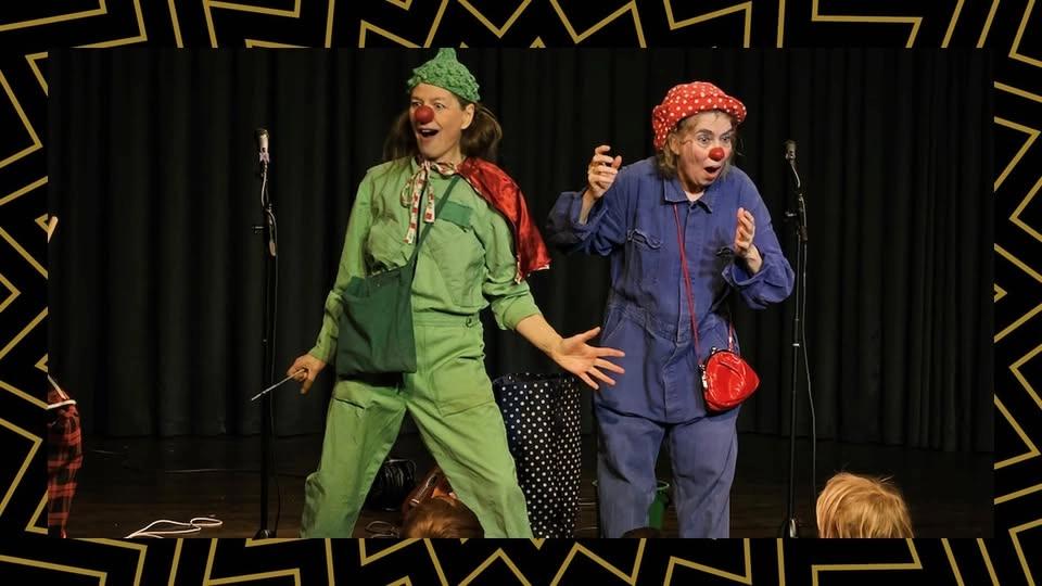 "Intermezzo" – hur går det när två clowner ska städa?
