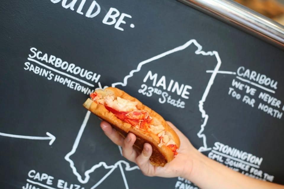 🦞 Cousins Maine Lobster at Parkchester 🔥