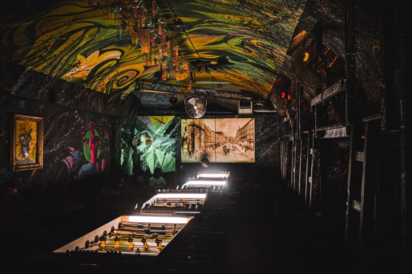 16.04. đ Erasmus Dog Bar Thursdays