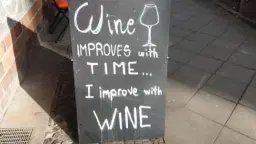 Drinking wine in F'hain (before bank holiday)