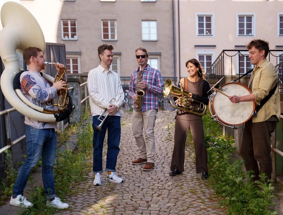 I Saraghi på Omnipollos kyrka!