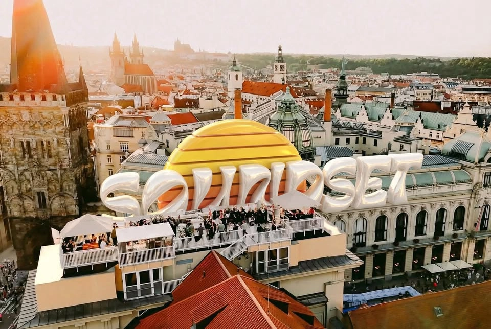 SOUNDSET ROOFTOP w./ Kleitone, venkū