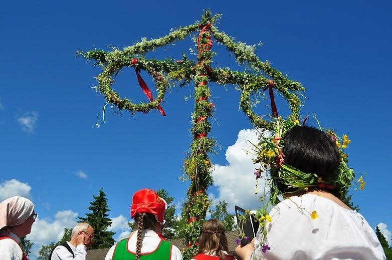 Midsommar på Hägnan / Midsummer celebration at Hägnan