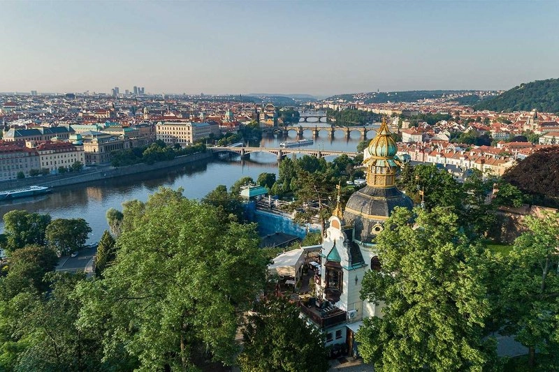 Jarní Letná: Vycházka pro osoby na vozíku