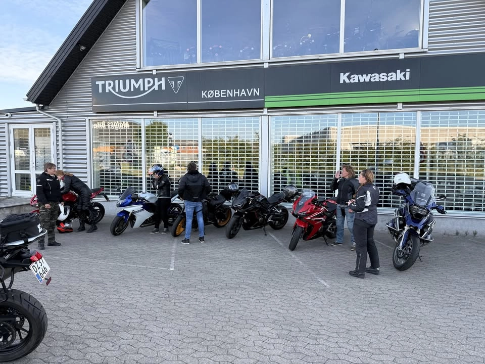 💥 HEKSE PÅ TO HJUL – KUN FOR KVINDER 💥
