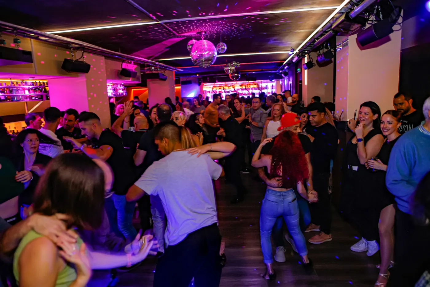 Azúcar Salsa Disco Madrid Latin Socials