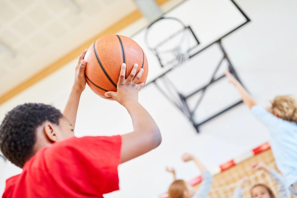 Out of Basketball – basket för barn och unga