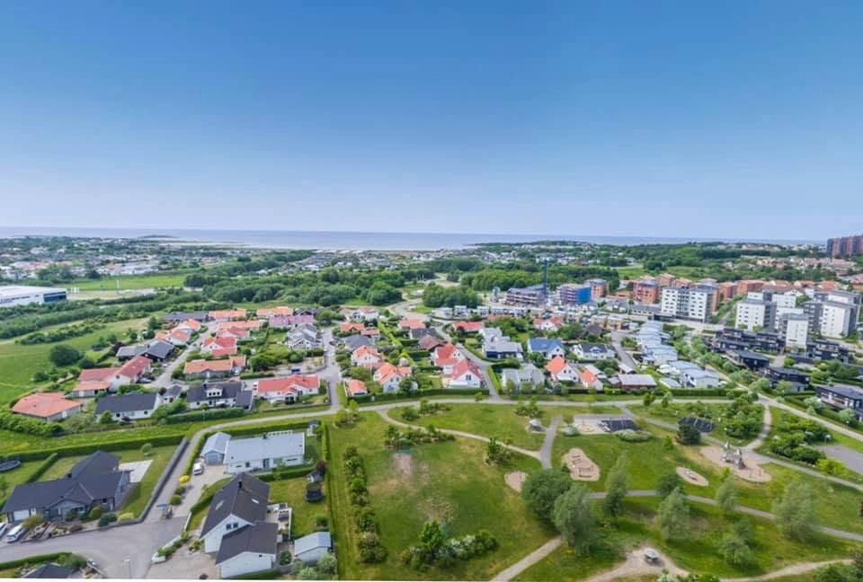 Midsommarfirande Stora Lekplatsen Breared