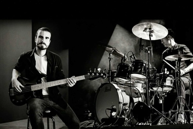 Funky Basovej & Bubnovej Večírek