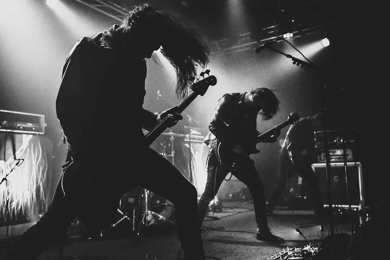 Naxen + Los Males De Mundo + Suel