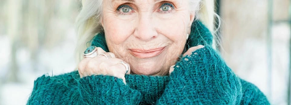 Slow Art Day: Lyssna inåt, se klarare – om toning, konst och kroppens intelligens med Marie Bergman