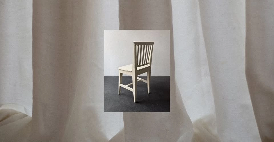 "Komposition med stol (2): Ännu varmt vax", Sanna Håkans