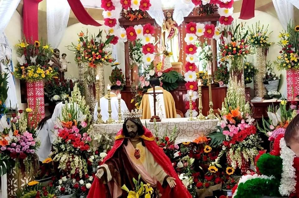Fiesta Patronal En Honor al Sagrado Corazón de Jesús