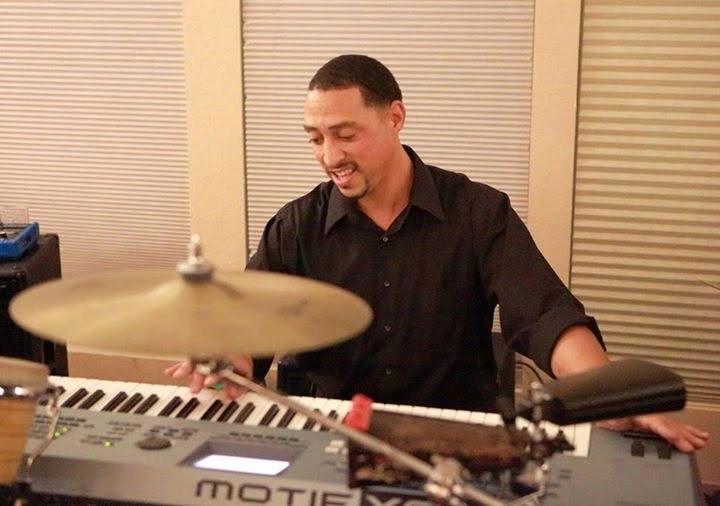 CHARLES LEVIER III LIVE AT SOPA THAI