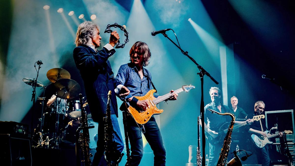 The Dire Straits Experience