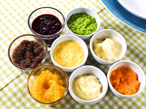 Babycafé med dietist Mia som kommer och pratar kring barn och mat