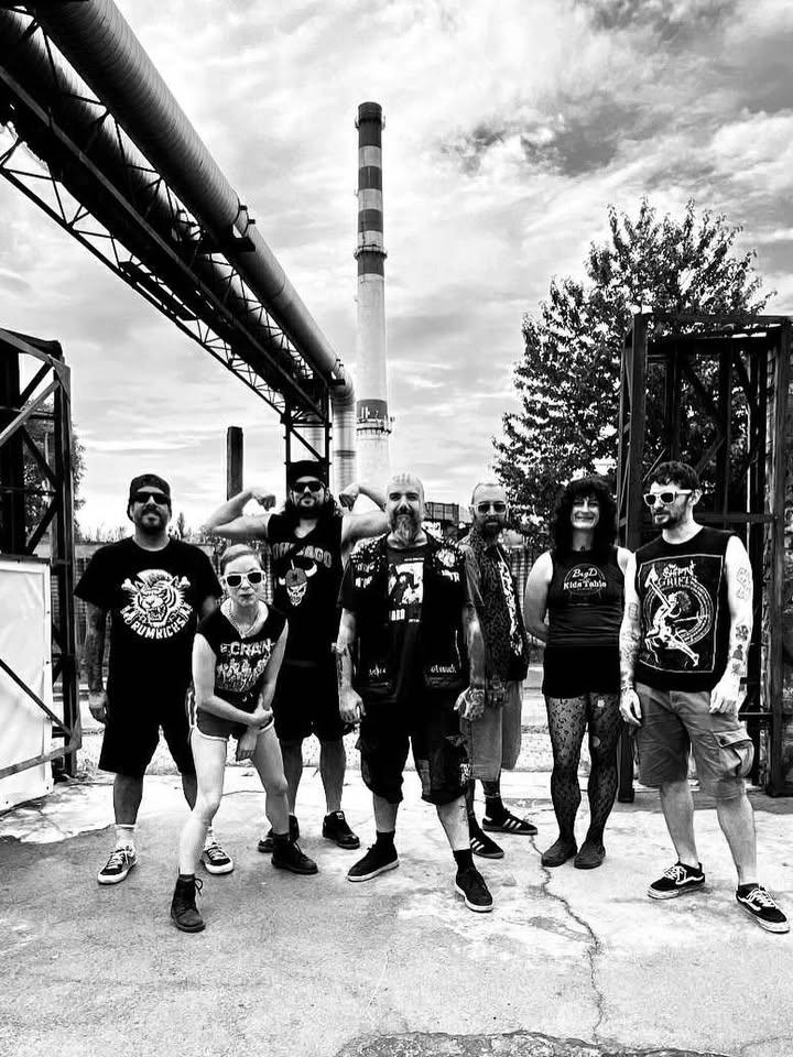 Public Serpents (ASV - Anti Fascist Ska Core) + Tingler