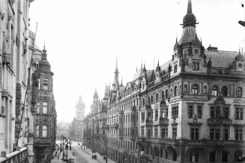 Pařížská ulice – dříve ghetto, dnes luxusní městská třída