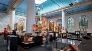 Visit the Joods museum