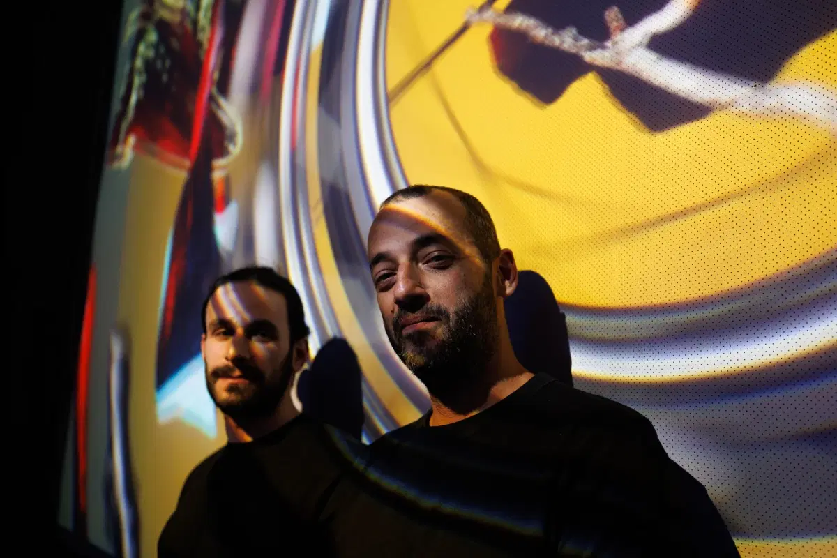 ABADIR & Nicolò Cervello - Kitbashing live A/V