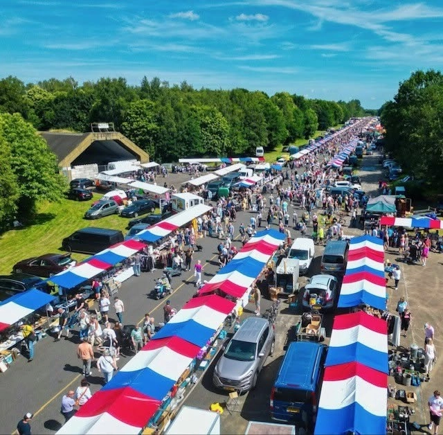 De Langste Vlooienmarkt van Nederland 🇳🇱 | Enschede