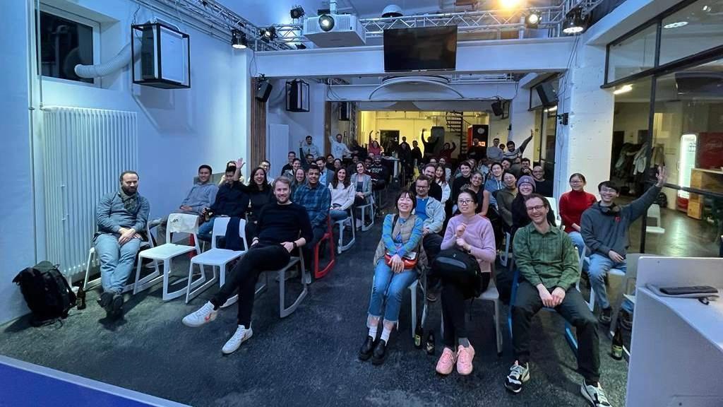 🌍 Geoawesome Meetup – Under the ground to above the sky!