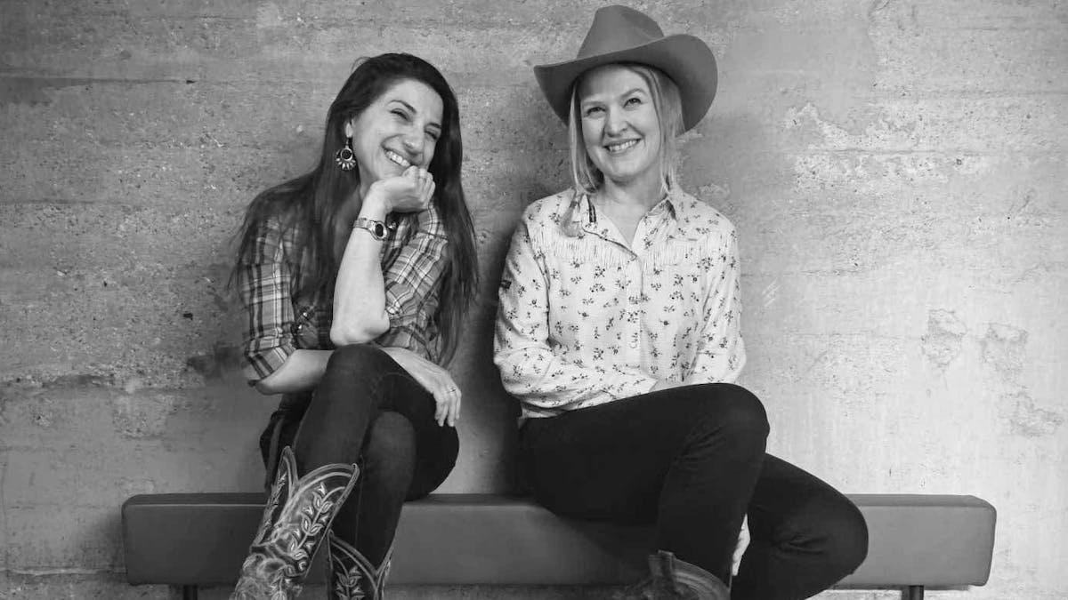 Ladies of Folk - Talk og Live Musik
