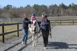 Rörelseträning med häst 7 och 8 april