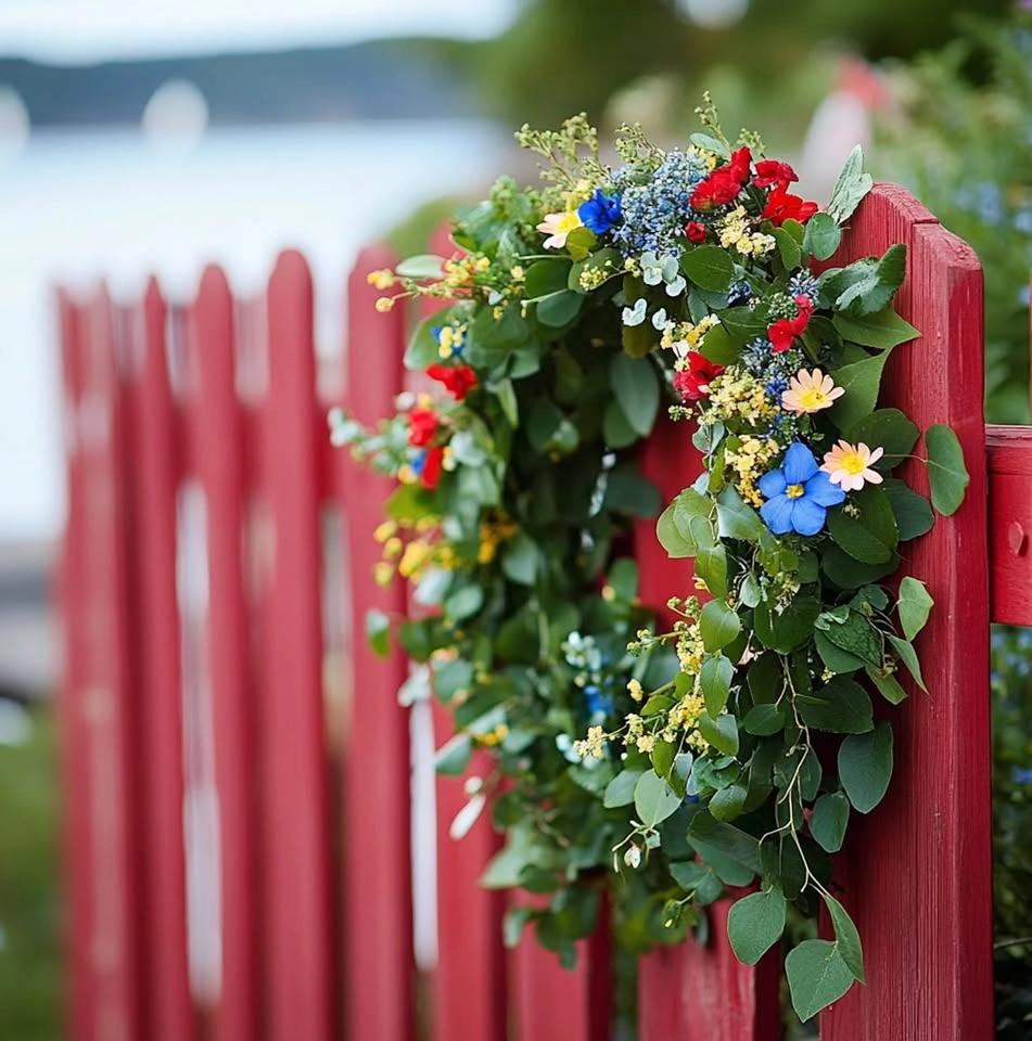 Midsommarfirande i skärgården.