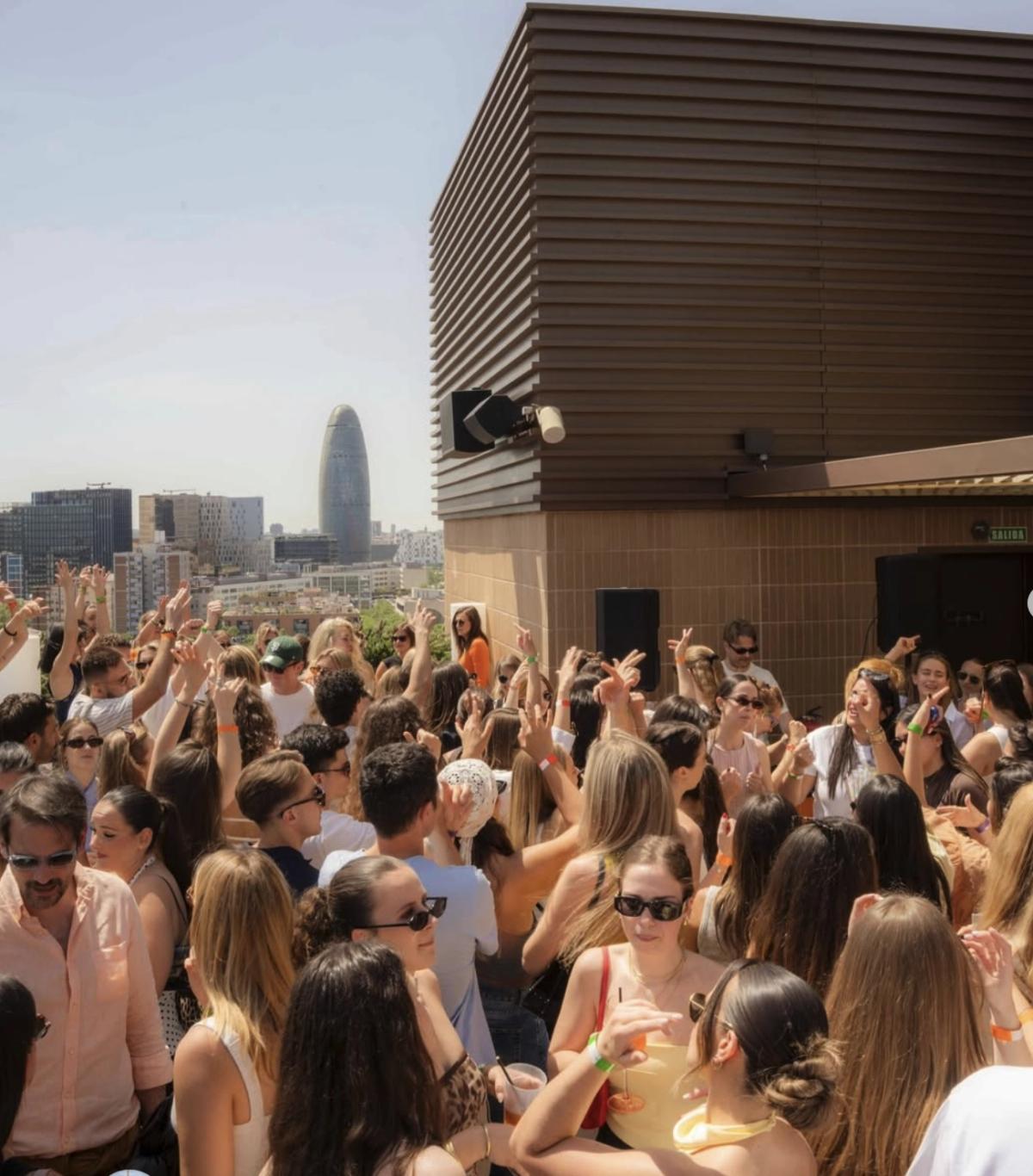 Above You x Moonlab — Sunset Rooftop Sessions at Labtwentytwo