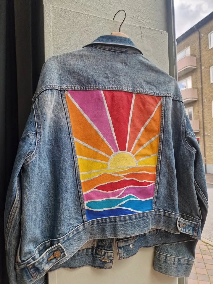 🎨🍷SIP AND CREATE: PIMP YOUR DENIM EVENT AT HANSA💦