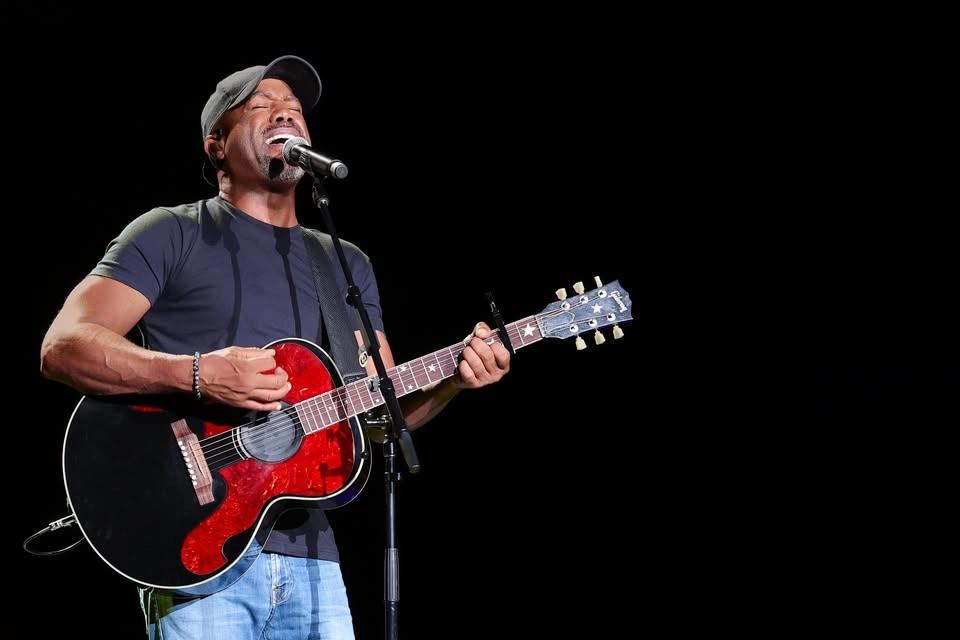 Darius Rucker - Songs of Summer Tour
