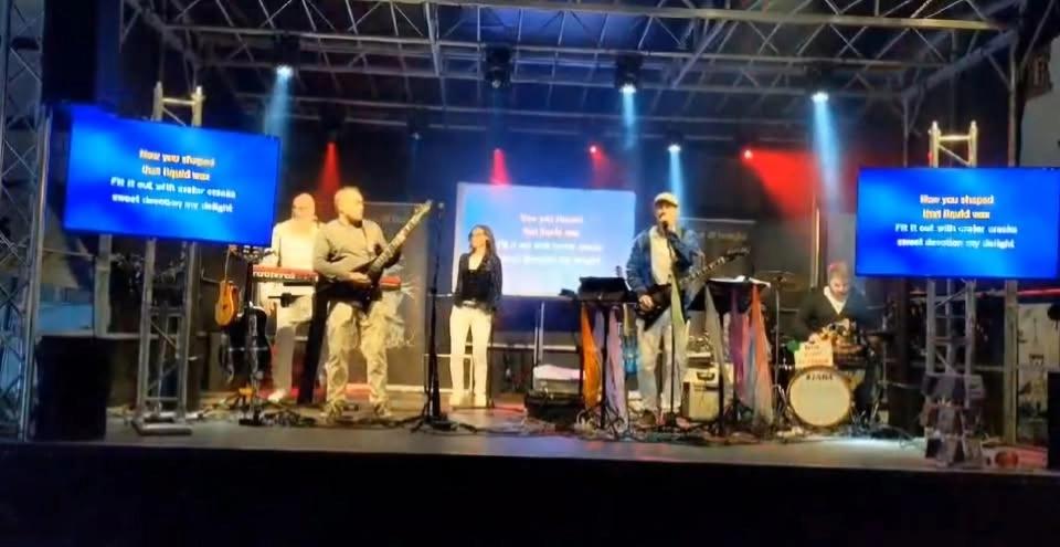 Rudelkaraoke mit der Band G.O.D.