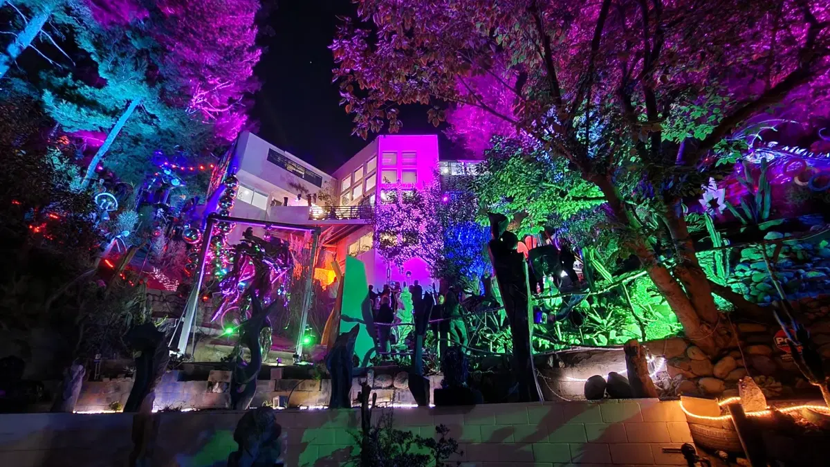 Member Mixer & Potluck @ Hollywood Sculpture Garden w/ Arts Exhibition