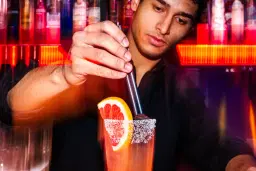 Masterclass de cocteles chingones en Tik Tako