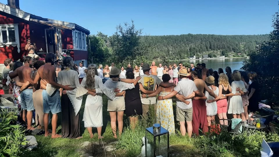 BLISS PARTY! Dancing, connection, singing & picnic by the sea, south of Nesodden
