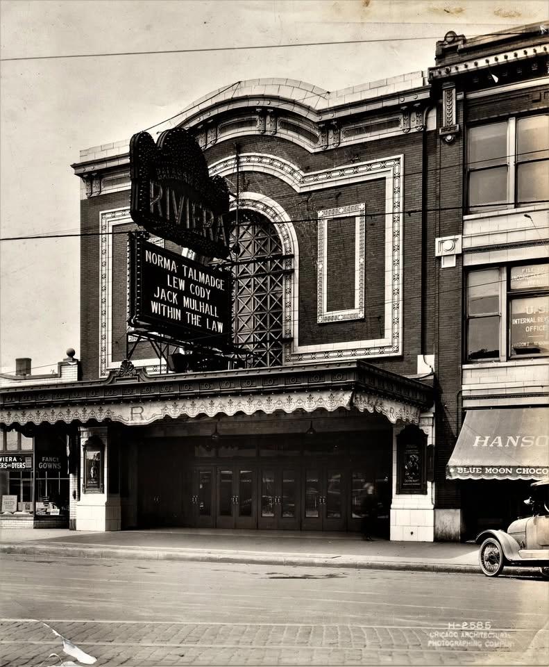 Balaban & Katz in Uptown Square