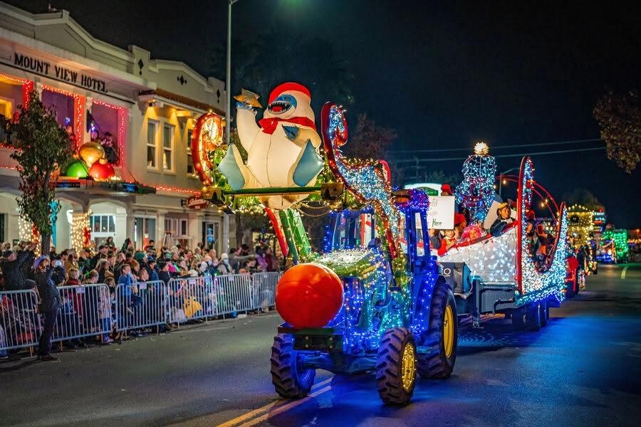 2026 Calistoga Lighted Tractor Parade